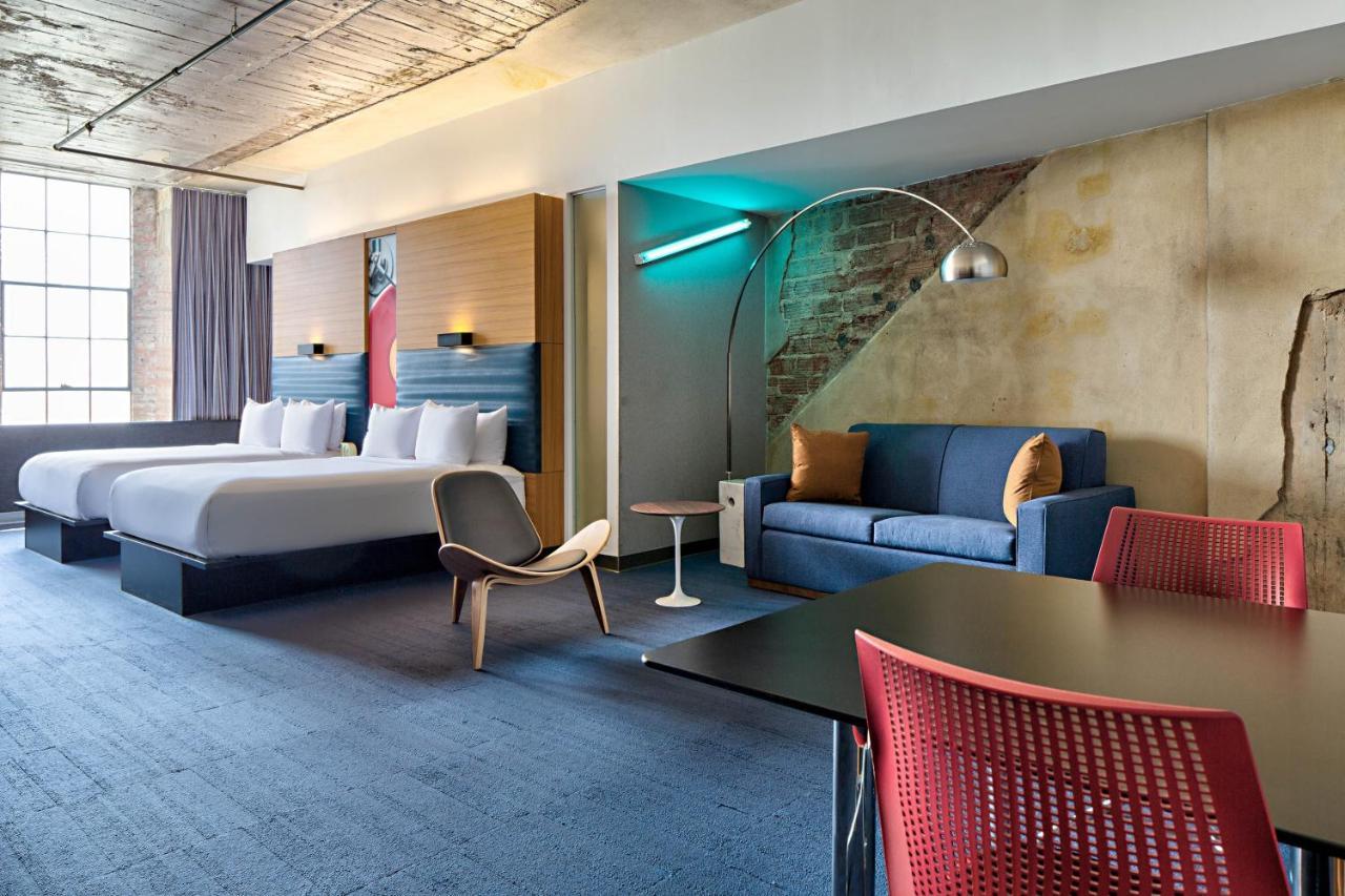 Aloft Dallas Downtown Екстериор снимка
